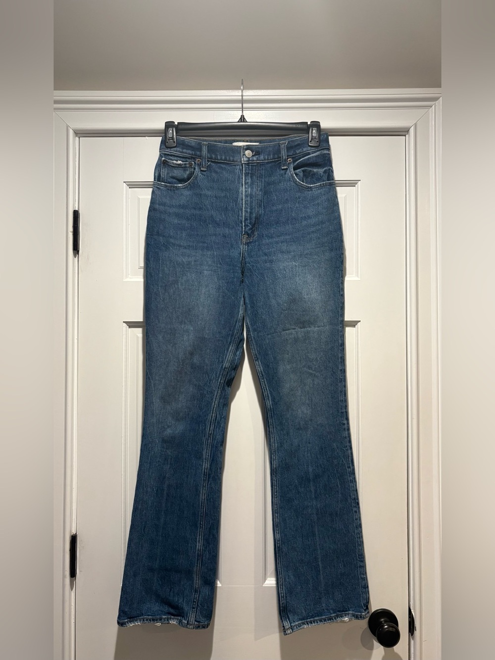 Abercrombie &‎ Fitch-Size29-The 70’s Vintage Flare-Ultra High Rise -Medium Blue